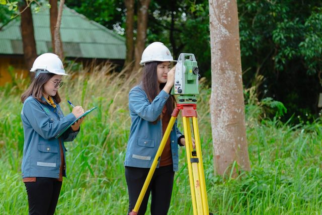 การสำรวจแผนที่ภูมิประเทศ