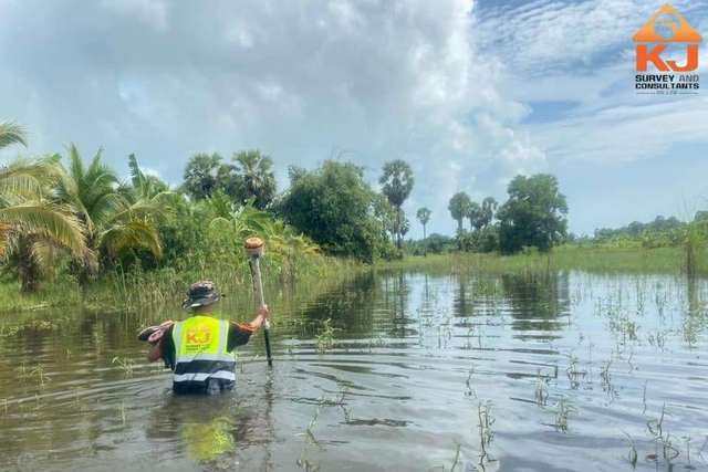 สำรวจแนวคลองในพื้นที่อำเภอสิงหนคร